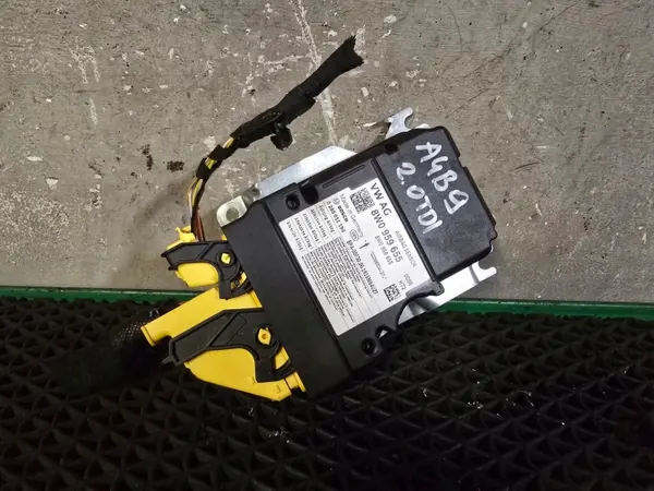Sensor Airbag Audi OEM 8W0959655F - Usado image 2