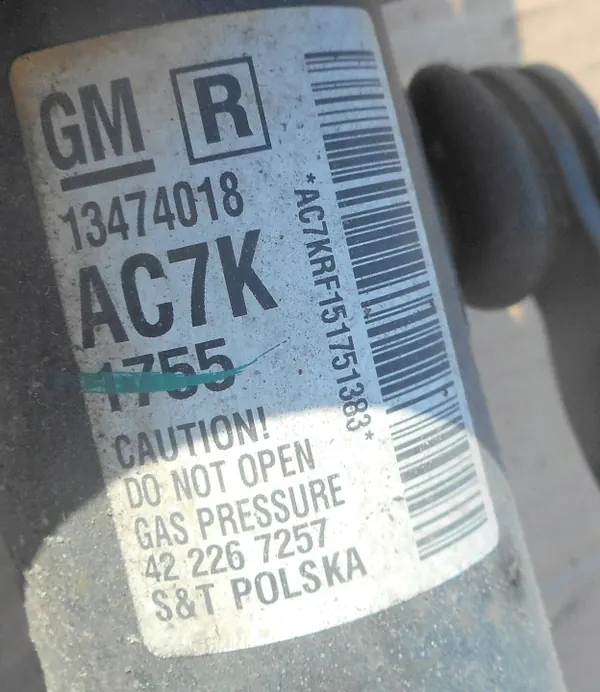 Opel Astra J Fram höger stötdämpare OEM 13474018 image 4