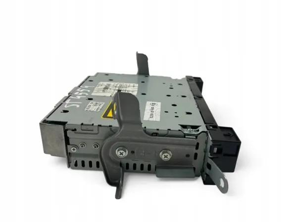 Toyota IQ CD-Wechsler OEM 8612074010 - Gebraucht image 6
