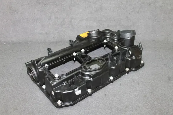 Tampa de válvulas BMW OEM 7588412 para motor N20 image 3