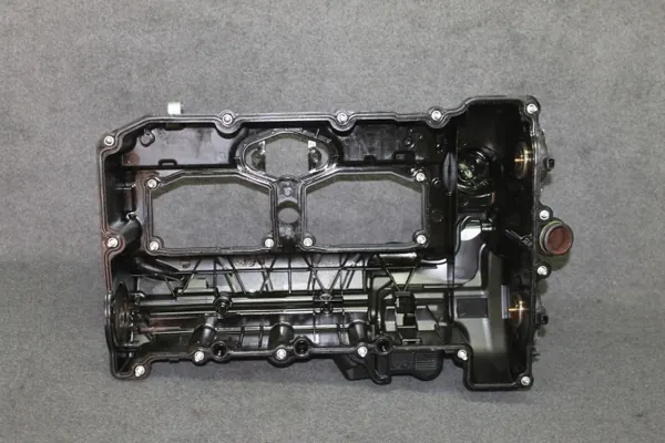 Tampa de válvulas BMW OEM 7588412 para motor N20 image 4