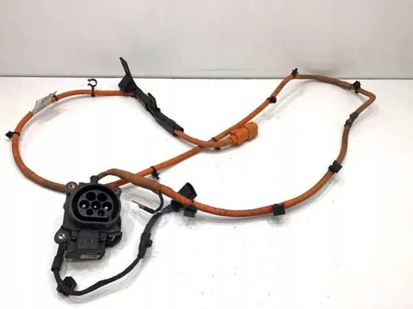 Enchufe de carga OEM 3V0971509 para Skoda Superb III image 2