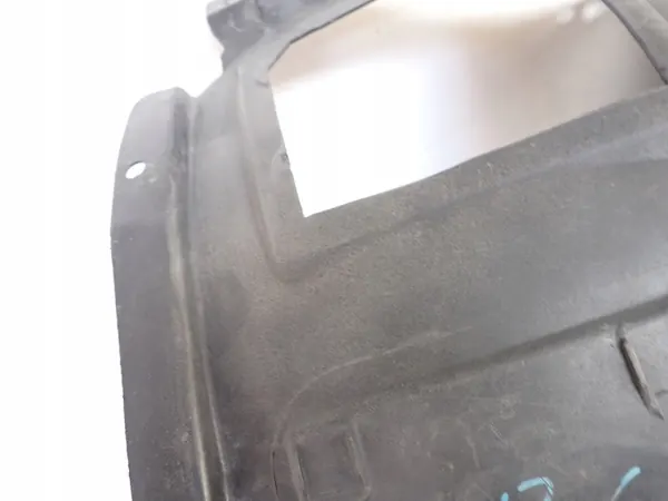 Front Right Wheel Arch BMW E82 E88 image 2