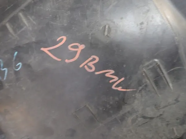 Front Right Wheel Arch BMW E82 E88 image 3