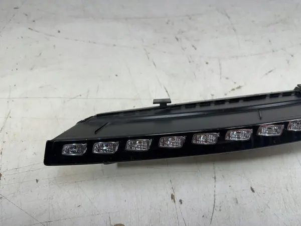DRL Vasen Audi Q7 4L OEM 4L0953041D Halogeeni image 8