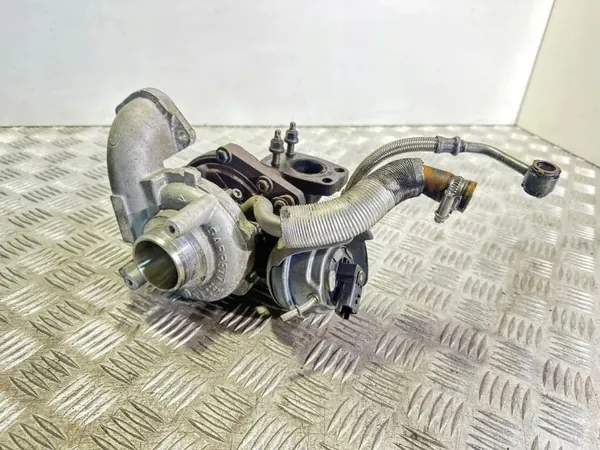 Turbo CITROËN C4 PICASSO II 9686120680 1.6L diesel 2014 image 2