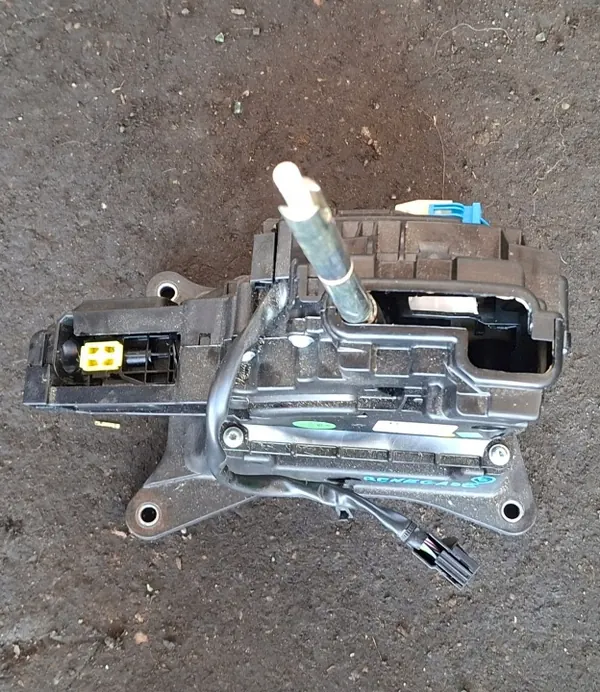 Jeep Renegade Versnellingspook OEM 07356530820 image 2