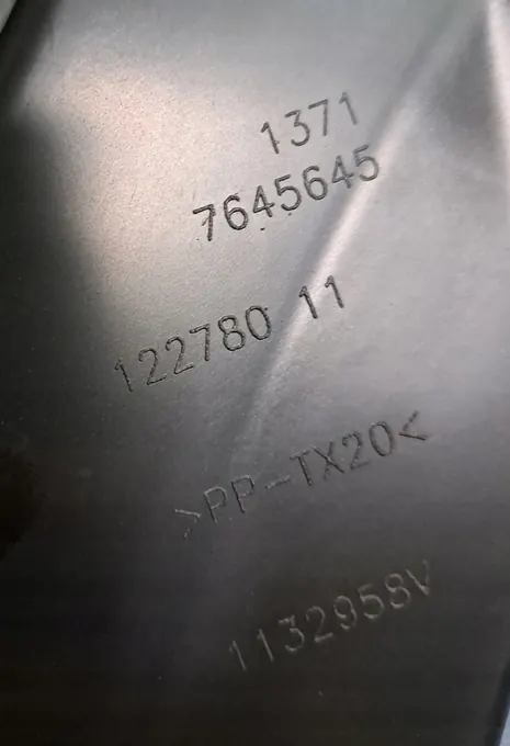 Luftfilter + insugningsrör OEM BMW F39-F48 image 8