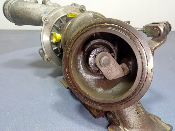 Turbocompresor izquierdo MERCEDES GLE W292 3.0 B V6 A2760900300 image 7