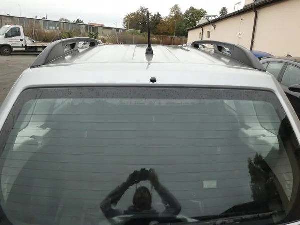 Takaluukku Subaru Forester III image 2