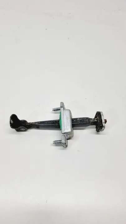 Arrêt de porte arrière KIA Sorento OEM 79490C5000 image 2