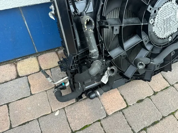 RADIADORES COMPLETOS RANGE ROVER VELAR 2.0 HK838005DB image 4