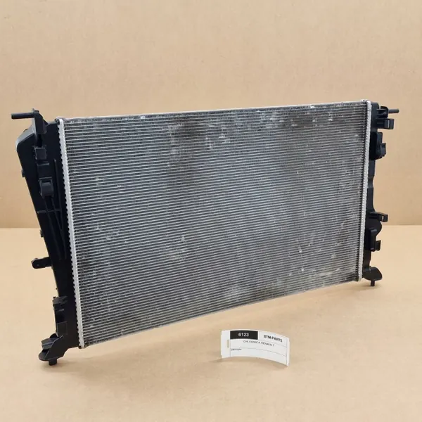 Radiateur d'eau OEM 3CHAR 214102845R - Renault OE image 7