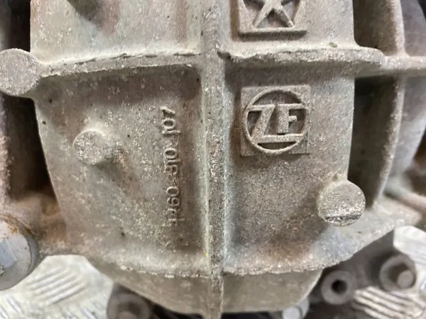 Dodge Durango Bakdifferential OEM FOB33438 image 5