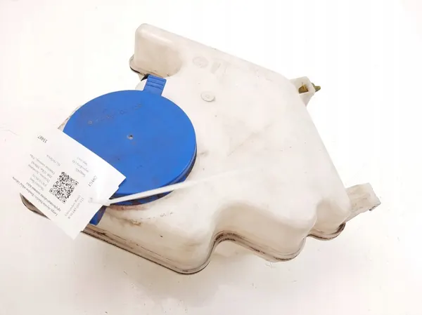 Pesunesteen Säiliö Mercedes-Benz B-Class image 6