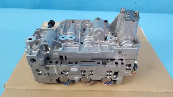 Venttiilikori Mitsubishi ASX 2.2 DID OEM 2800A099 image 2