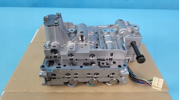 Venttiilikori Mitsubishi ASX 2.2 DID OEM 2800A099 image 9
