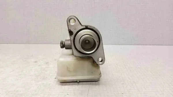 Ford Rempomp Reservoir OEM 03350890131 image 6
