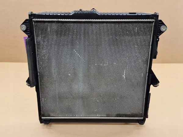 Radiador de agua Ford Ranger Mazda BT-50 2.2TDCI 3.2TDCI image 3