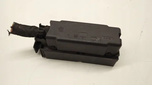 ABS Pomp Connector VW Golf VI 1.6TDI 08-16 1K0907379BJ image 2