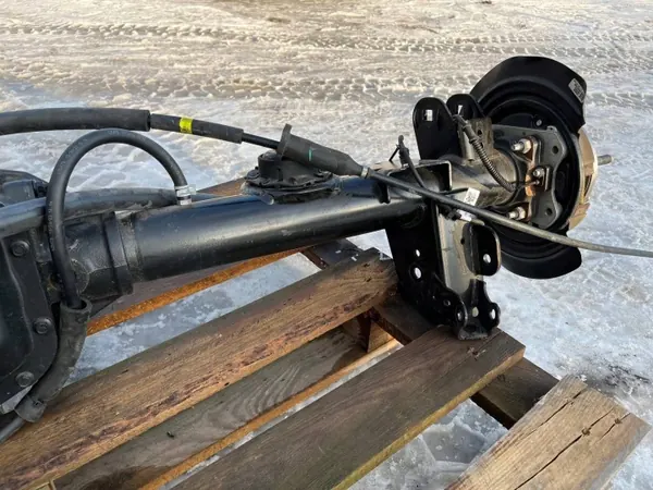 Achterdifferentieelbalk OEM 68576989AB Jeep Wrangler image 10