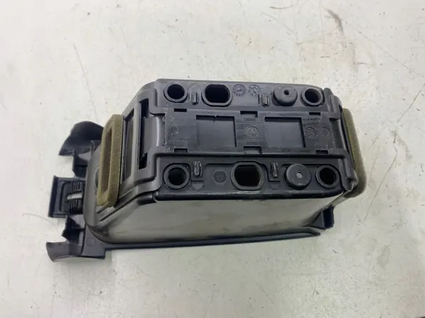 Bac de console centrale Maserati Quattroporte 2008 OEM 67563600 image 7