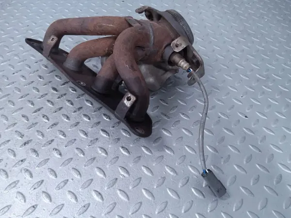 Collecteur d'échappement Nissan Cube Z12 OEM 14002EE00A image 5