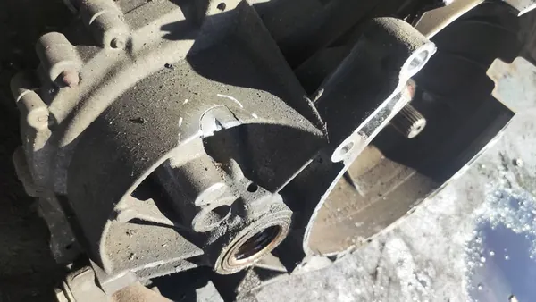 Ford Focus II MK2 2.0 16V Vaihteisto image 2