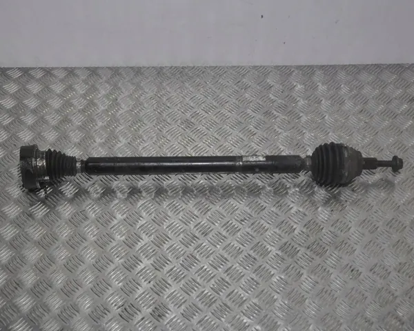 Audi A3 S3 8P 2006 Höger Framhjulaxel image 2