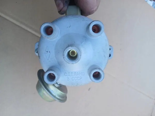 Distributeur d'allumage Lada Samara OEM 37.466.064-96 image 3