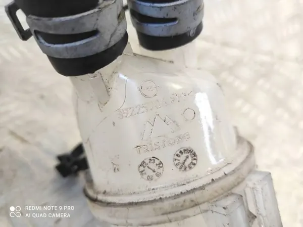 Flexible de Réservoir Égalisateur OEM 39225786 Opel image 5