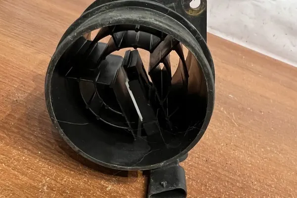 Luftmassenmesser MERCEDES-BENZ SPRINTER 3,5-T 2008 OEM image 2