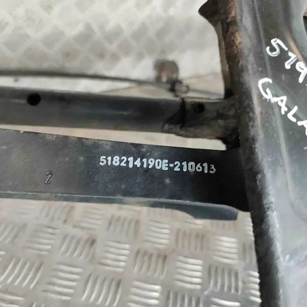 Suspensão Traseira Fiat Doblo MPV 1.3L 2013 OEM 51944159 image 10