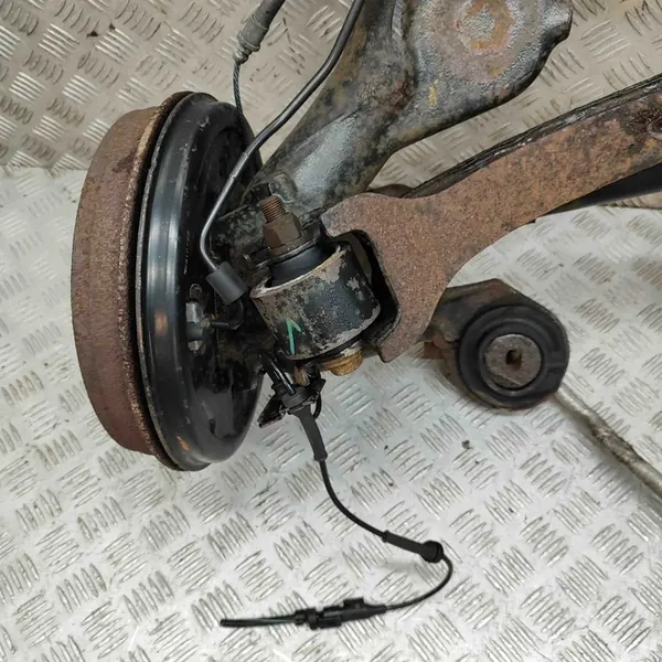 Suspensão Traseira Fiat Doblo MPV 1.3L 2013 OEM 51944159 image 7