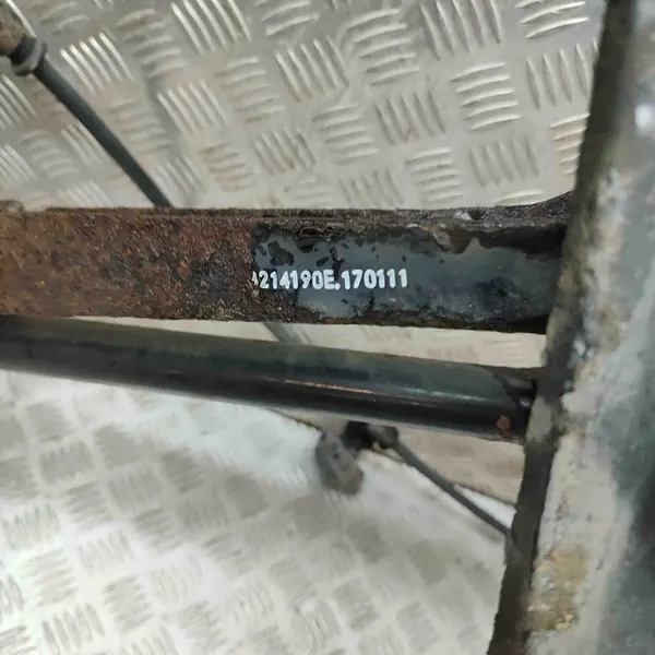 Suspensão Traseira Fiat Doblo MPV 1.3L 2013 OEM 51944159 image 9