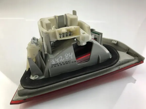 Lisäjarruvalo BMW 5 E60 OEM 14670708 image 4