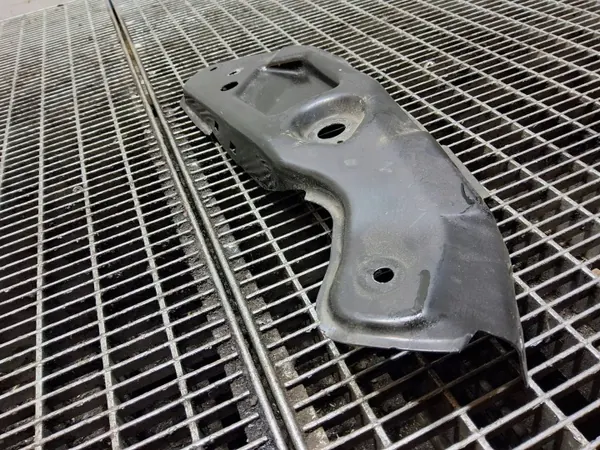 Strålkastarfäste Vänster Fram SEAT OEM 5F0806929 image 3
