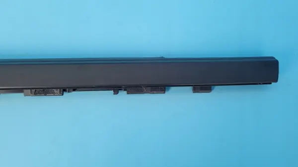 OEM 9847335580 Opel Astra L Moldura Cristal Puerta Izquierda Delantera image 3