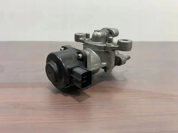 Subaru EGR-Ventil OEM AA830 - Gebrauchter Zustand image 3