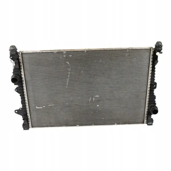Radiateur d'eau d'occasion OEM gj32-8005-bb Land Rover image 2