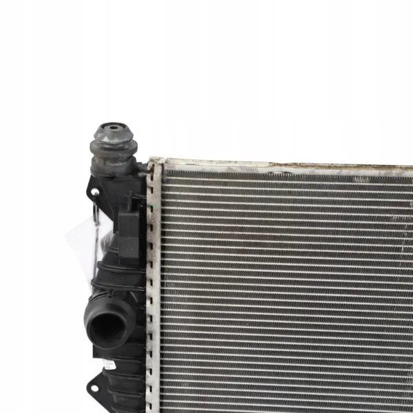 Radiateur d'eau d'occasion OEM gj32-8005-bb Land Rover image 7