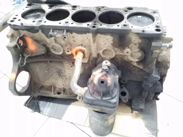 Bloco motor inferior AAB para VW Transporter T4 2.4 D image 5
