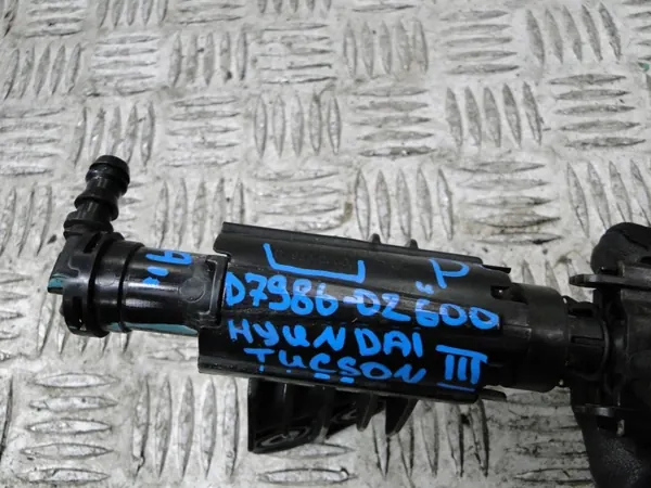 Hyundai OE D7986-02600 Koplampsproeier image 5