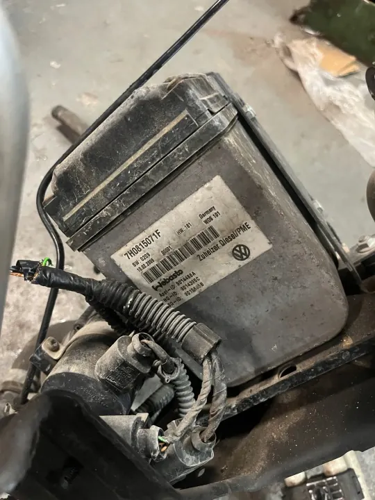 VW T5 Webasto parkeerverwarming OEM 7H0815071F image 3