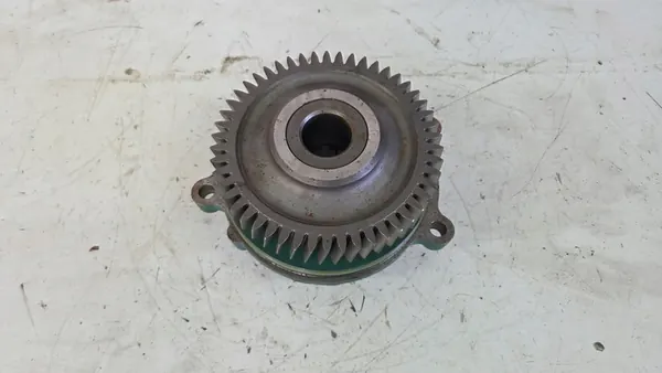 Carcasa de rodamiento de bomba PTO Volvo FH image 3