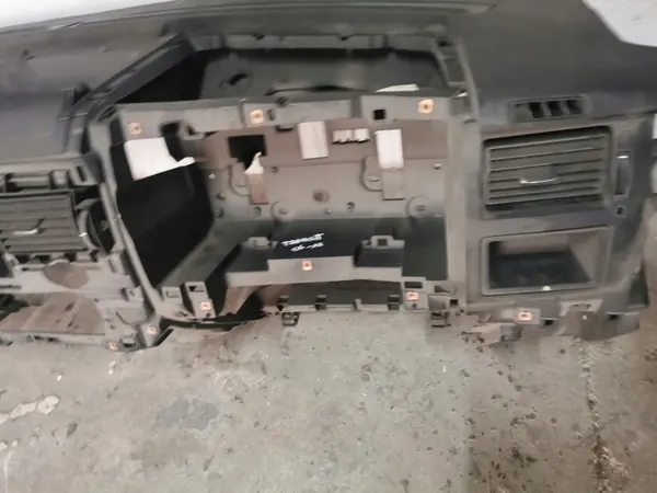 Armaturenbrett-Konsole Ford Transit MK7 06-12 EU OEM image 10
