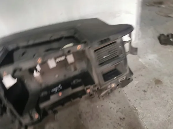 Armaturenbrett-Konsole Ford Transit MK7 06-12 EU OEM image 9