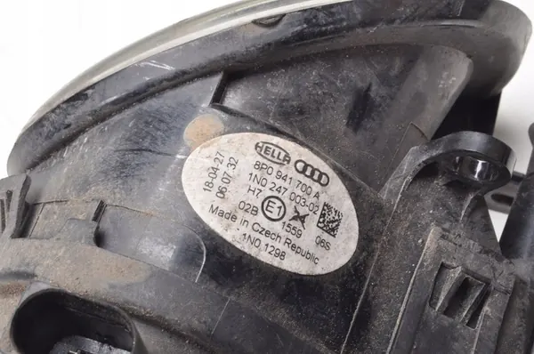 AUDI Q7 FAROL DIREITO 8P0941700A image 3