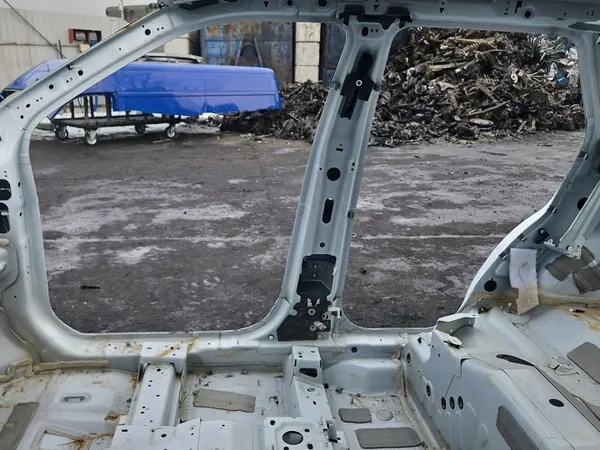 OEM IMPRK1554103 Höger B-stolpe - Land Rover image 6