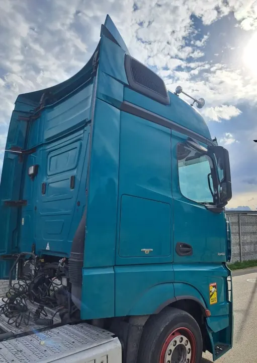 Mercedes-Benz OE Hytram för Actros MP4 Euro 6 image 3